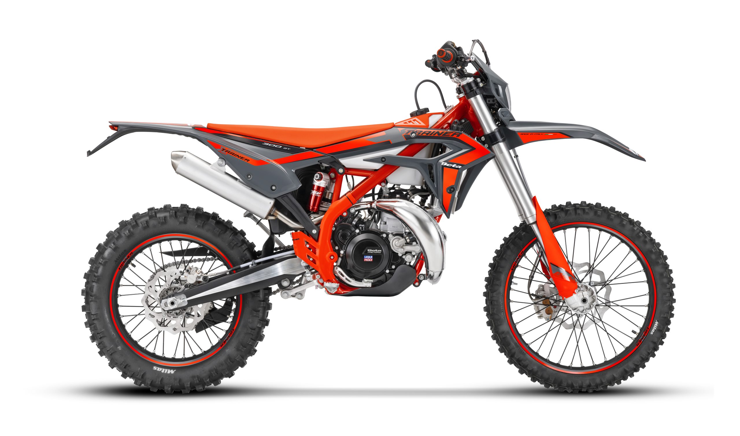 2025 XTRAINER – Beta USA Gallery